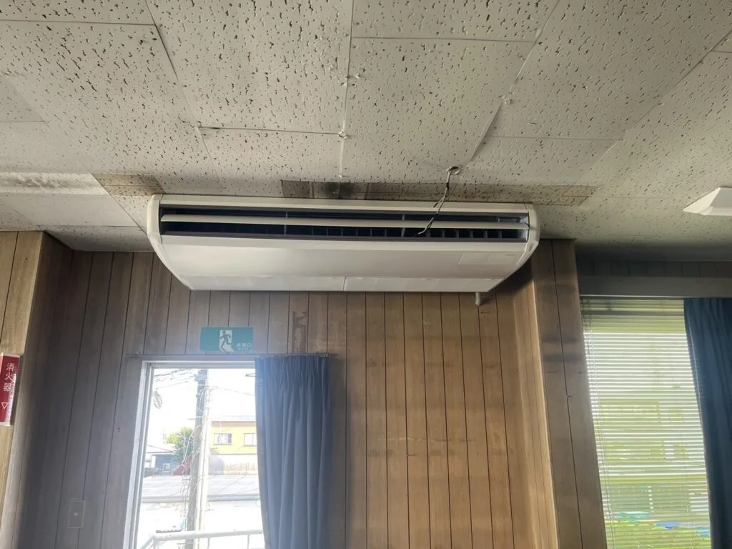 業務用エアコンが壊れる前兆5つのサイン｜異音・水漏れ・電気代